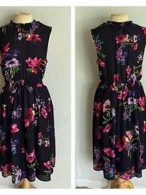 ModCloth floral dress with pockets